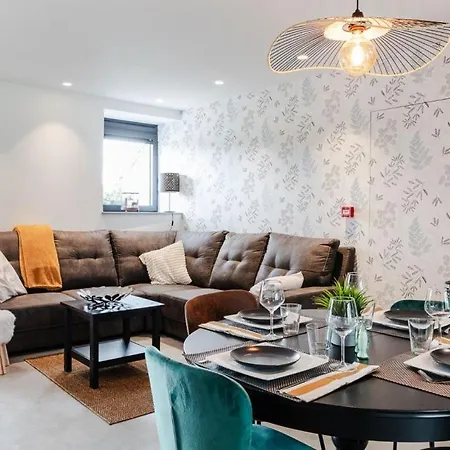 別荘 Arbre Epine サルト・レ・スパ